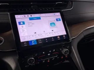 2022 Jeep Grand Cherokee