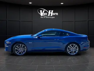2022 Ford Mustang