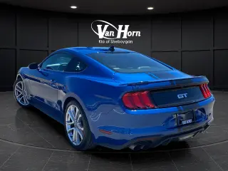 2022 Ford Mustang