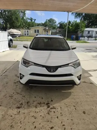 2018 RAX4 XLE