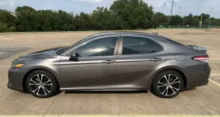 2020 Camry SE NightShade editi