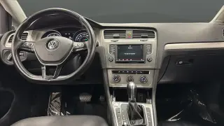 2016 Volkswagen Golf SportWagen