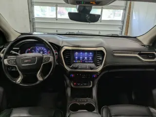 2022 GMC Acadia