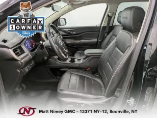 2022 GMC Acadia