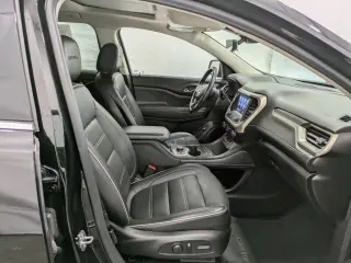 2022 GMC Acadia