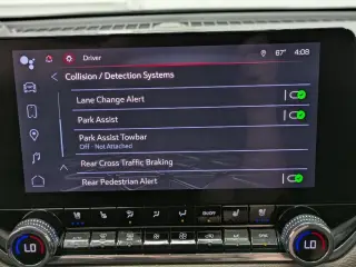 2023 GMC Canyon