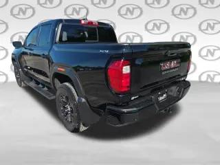 2024 GMC Canyon