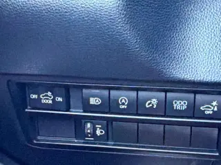 Toyota Tundra 2022 4x2 SR5 4dr CrewMax Cab Pickup SB