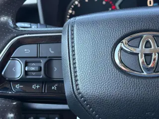 Toyota Tundra 2022 4x2 SR5 4dr CrewMax Cab Pickup SB