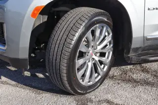 2024 GMC Yukon XL