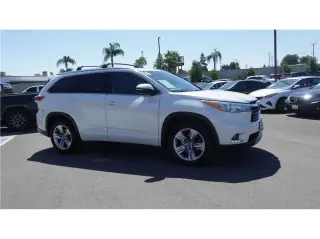 2016 Toyota Highlander