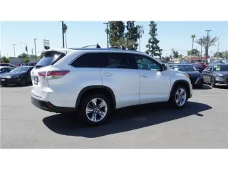 2016 Toyota Highlander