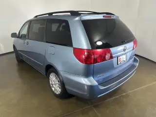 2010 Toyota Sienna