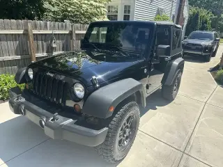 2013 Jeep Wrangler Sport 4D