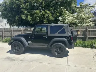 2013 Jeep Wrangler Sport 4D