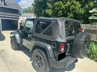 2013 Jeep Wrangler Sport 4D