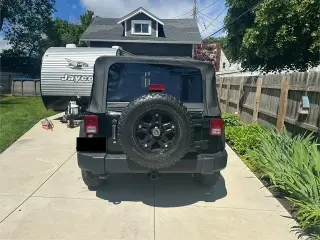 2013 Jeep Wrangler Sport 4D