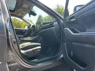2025 Toyota Highlander