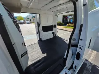 2019 NISSAN NV200 SV
