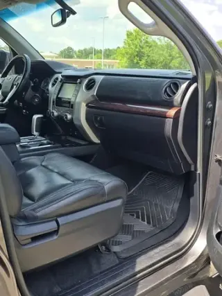 2016 Toyota Tundra LIMITED 4x4