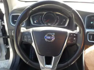 2016 Volvo S60