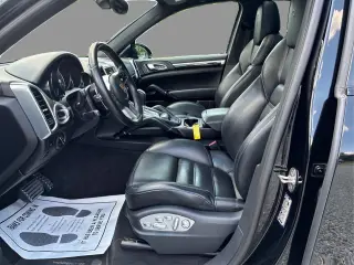 2017 Porsche Cayenne E-Hybrid S