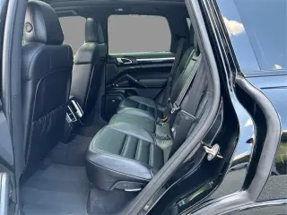 2017 Porsche Cayenne E-Hybrid S