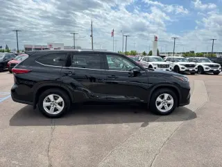 2022 Toyota Highlander Hybrid