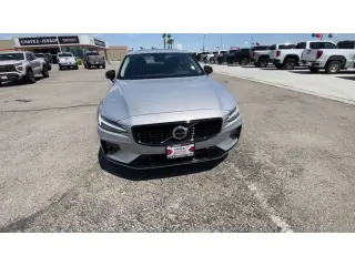 2024 Volvo S60