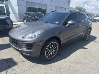 2017 Porsche Macan