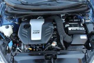 Hyundai VELOSTER 2016