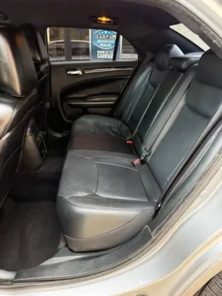 Chrysler 300 2018