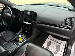 Chrysler 300 2018