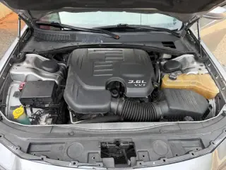 Chrysler 300 2018