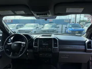 2017 Ford Super Duty F-350 DRW