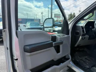 2017 Ford Super Duty F-350 DRW
