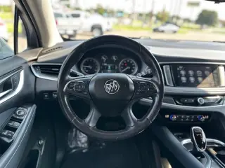 2018 Buick Enclave Essence FWD