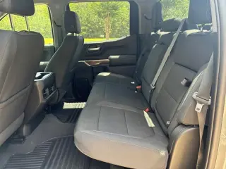 2022 Chevrolet Silverado 1500 Limited RST Crew Cab 4WD