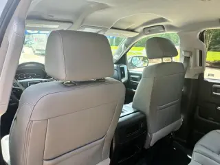 2018 GMC Sierra 1500 SLT Crew Cab Long Box 4WD