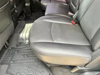 2017 RAM 1500 Laramie Crew Cab SWB 2WD