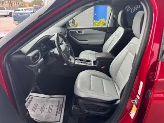 2021 Ford Explorer XLT AWD