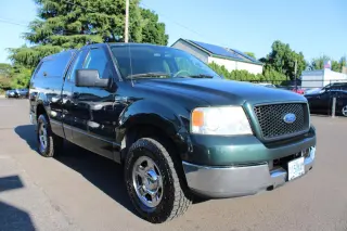 2005 Ford F-150 Reg Cab 126" STX