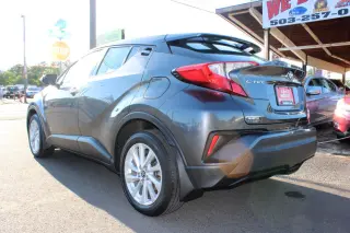 2018 Toyota C-HR XLE FWD (Natl)