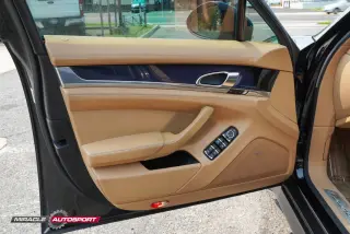 2013 PORSCHE PANAMERA