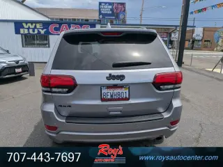 2018 Jeep Grand Cherokee Altitude  4WD