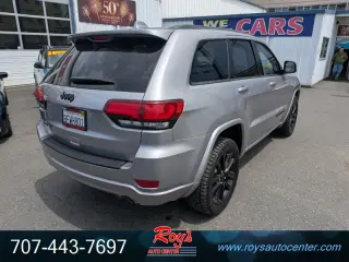 2018 Jeep Grand Cherokee Altitude  4WD