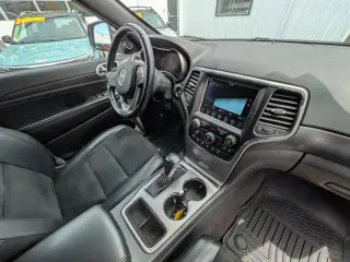 2018 Jeep Grand Cherokee Altitude  4WD
