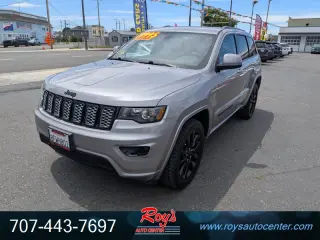 2018 Jeep Grand Cherokee Altitude  4WD