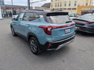 2024 Kia Seltos S  AWD