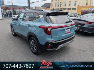 2024 Kia Seltos S  AWD